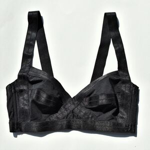 H&M Bikini Top Size 8 Black